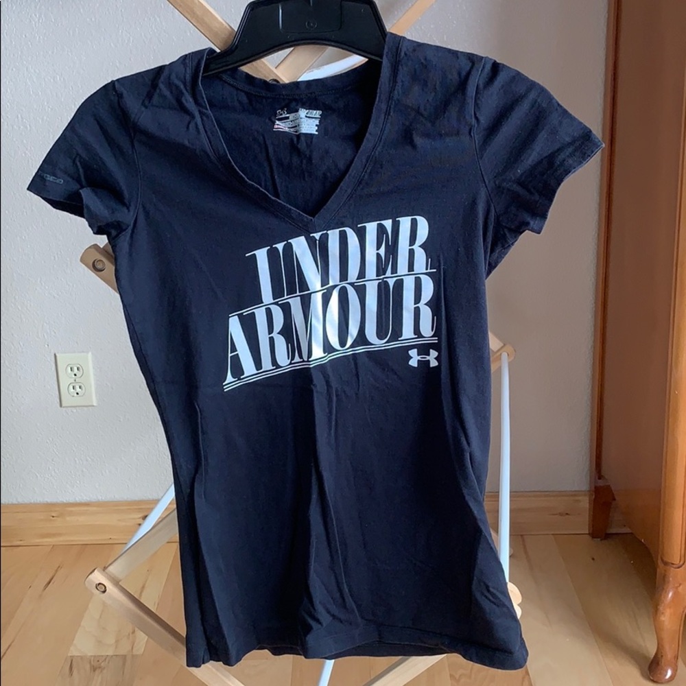 Under Armour t shirt